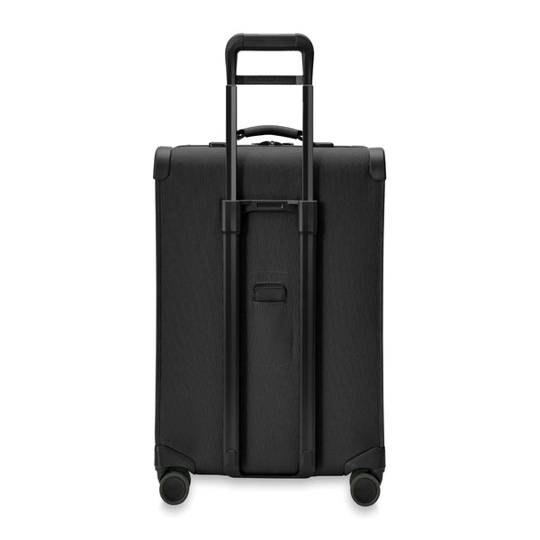 Briggs & Riley Baseline Medium Expandable Spinner